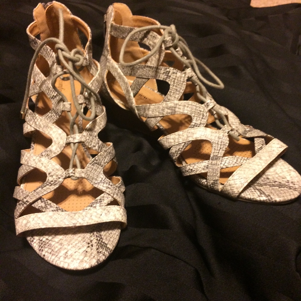 Lace up sandals